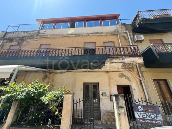 casa indipendente in vendita a Caronia in zona Marina di Caronia
