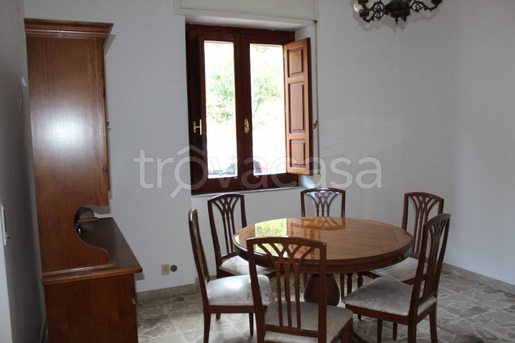 appartamento in vendita a Castell'Umberto in zona San Giorgio