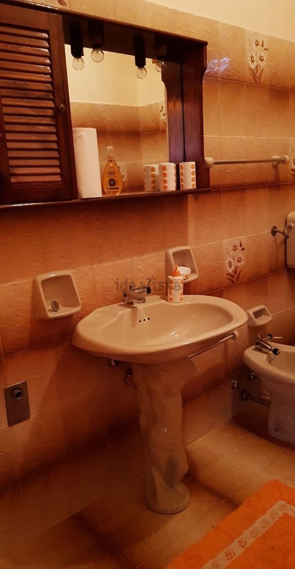 appartamento in vendita a Castell'Umberto in zona Santa Croce