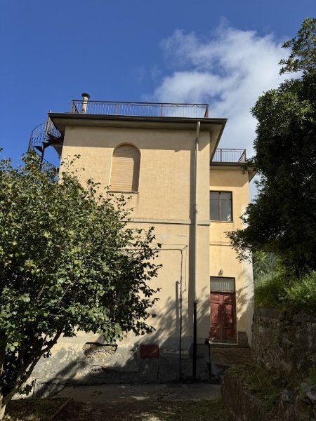 casa indipendente in vendita a Castell'Umberto in zona Vecchiuzzo