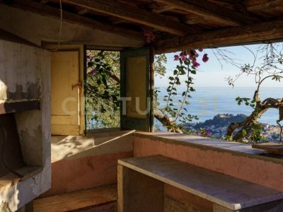 casa indipendente in vendita a Castelmola