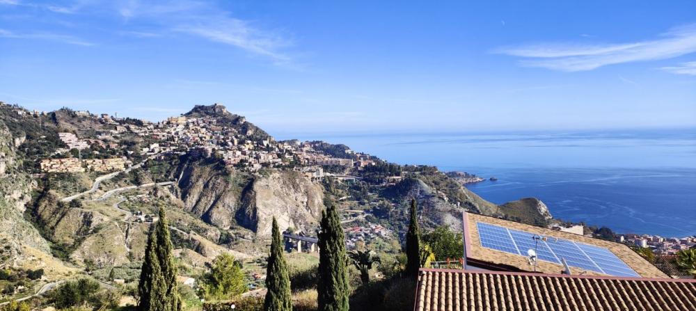 casa indipendente in vendita a Castelmola
