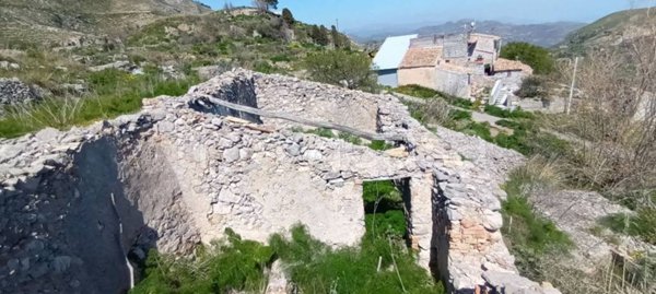 terreno agricolo in vendita a Castelmola
