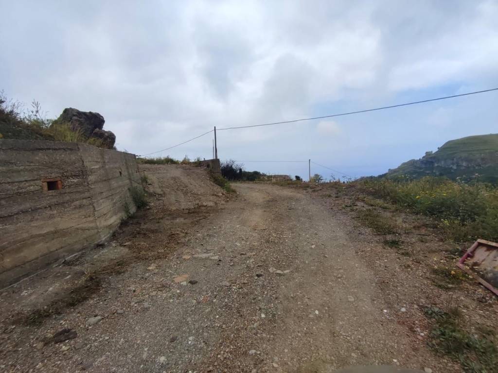 terreno agricolo in vendita a Castelmola