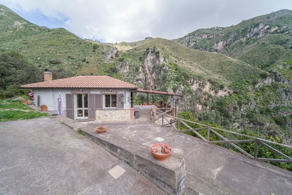 appartamento in vendita a Castelmola