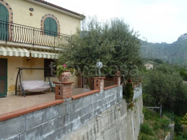 casa indipendente in vendita a Castelmola