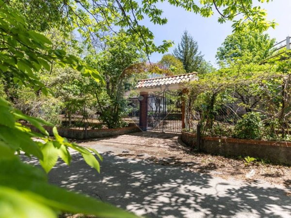 casa indipendente in vendita a Castelmola