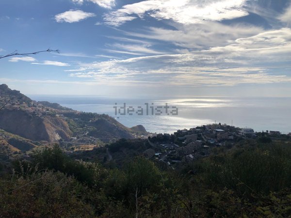 casa indipendente in vendita a Castelmola