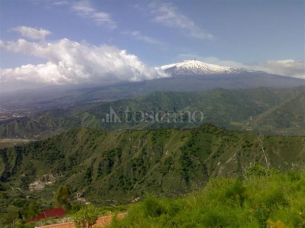 terreno edificabile in vendita a Castelmola