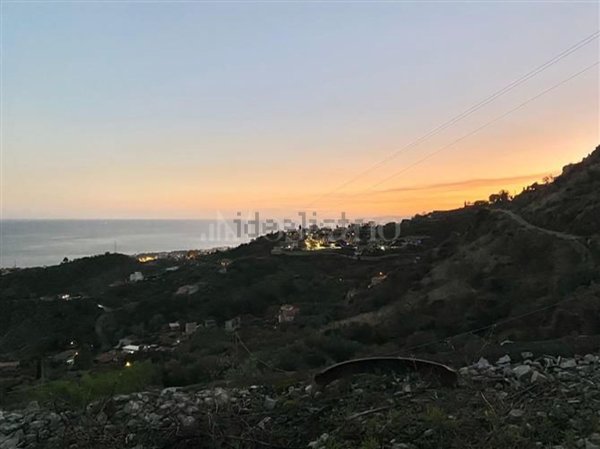 rudere in vendita a Castelmola