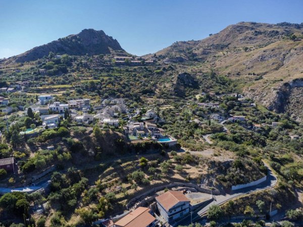 terreno agricolo in vendita a Castelmola