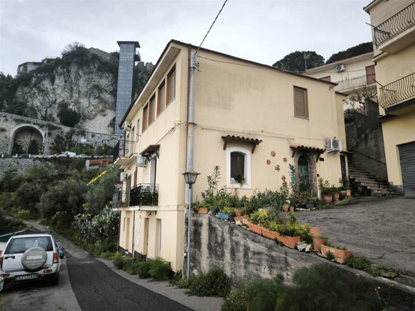 appartamento in vendita a Castelmola