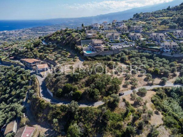 terreno in vendita a Castelmola