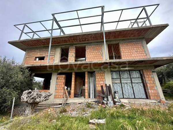casa indipendente in vendita a Castroreale in zona Protonotaro
