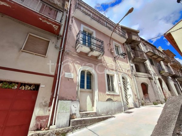 casa indipendente in vendita a Castroreale in zona Bafia