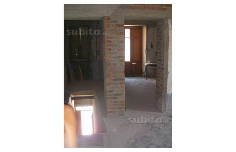 casa indipendente in vendita a Castroreale