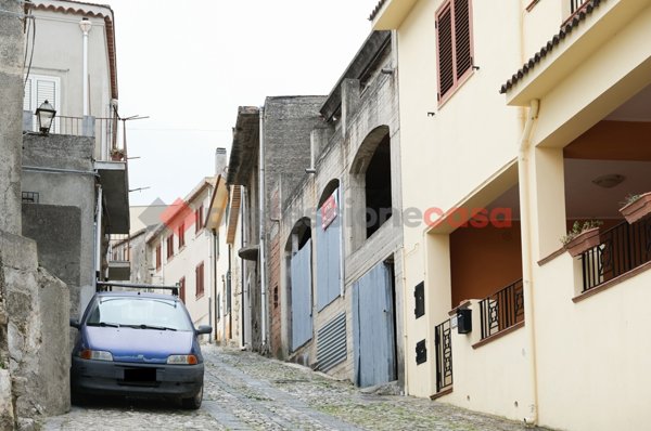 casa indipendente in vendita a Castroreale in zona Bafia