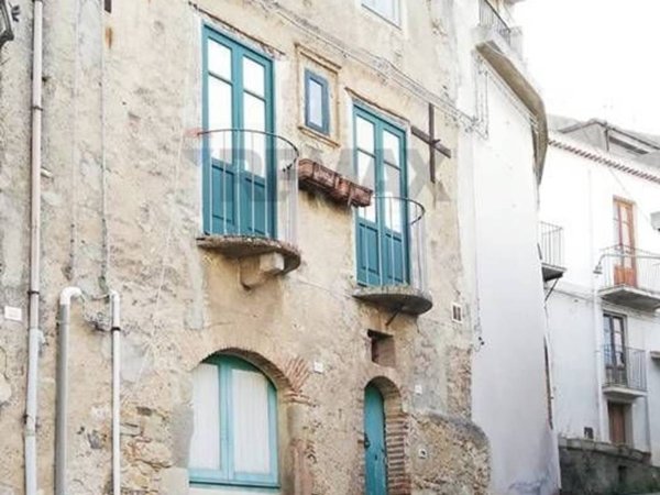 casa indipendente in vendita a Castroreale in zona Bafia