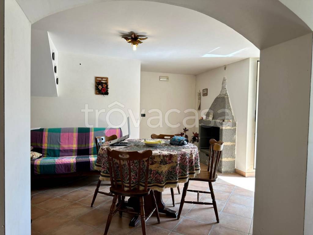 casa indipendente in vendita a Castroreale in zona Bafia