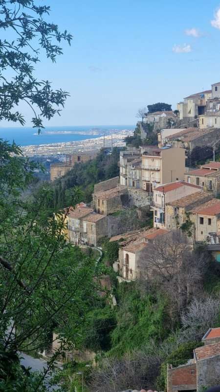 casa indipendente in vendita a Castroreale in zona Bafia