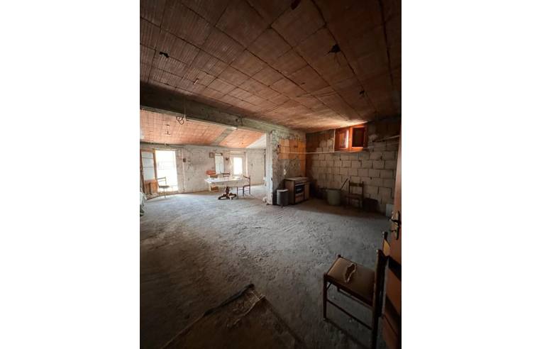 appartamento in vendita a Cesarò