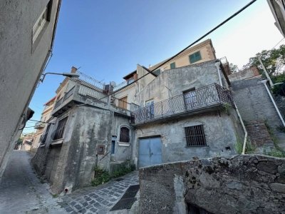 casa indipendente in vendita a Condrò