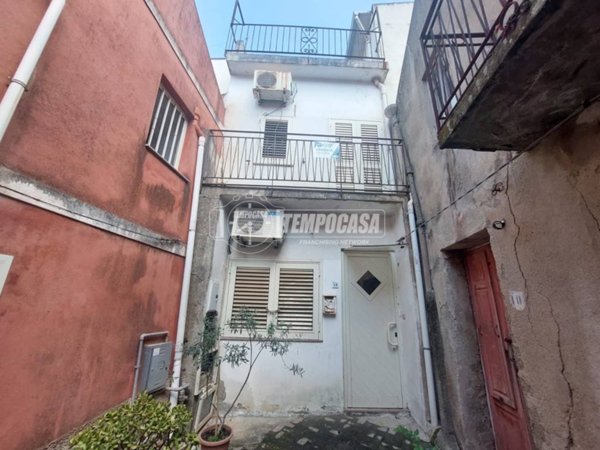 casa indipendente in vendita a Condrò