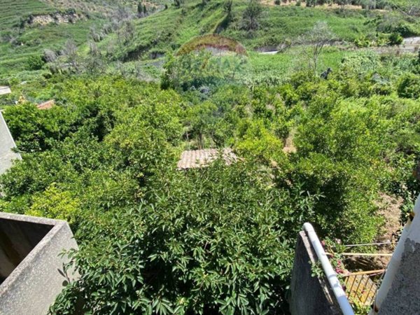 casa indipendente in vendita a Condrò