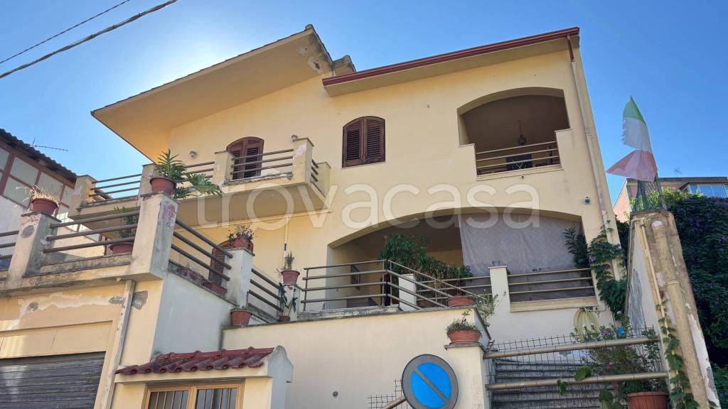 casa indipendente in vendita a Condrò