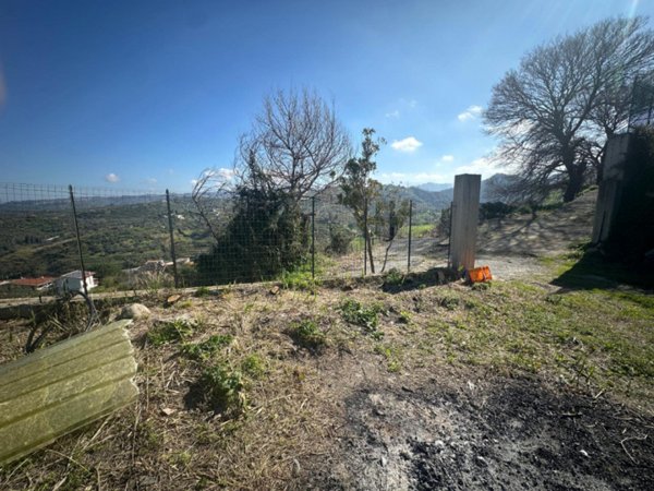 terreno agricolo in vendita a Condrò