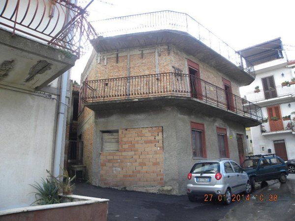 casa indipendente in vendita a Condrò