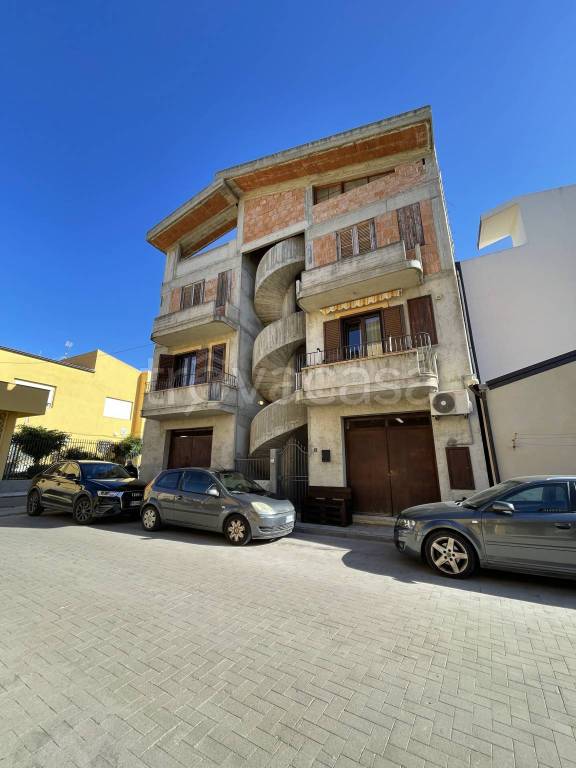 appartamento in vendita a Falcone