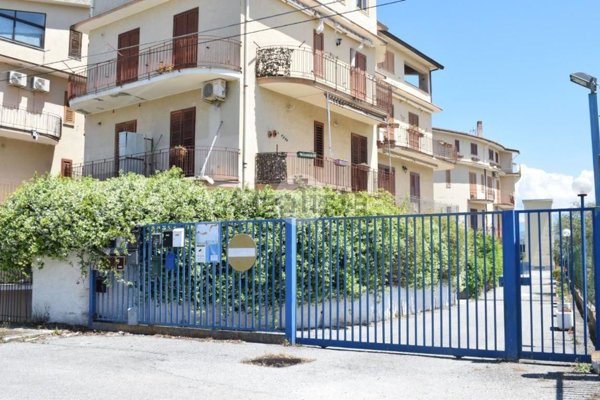 appartamento in vendita a Falcone
