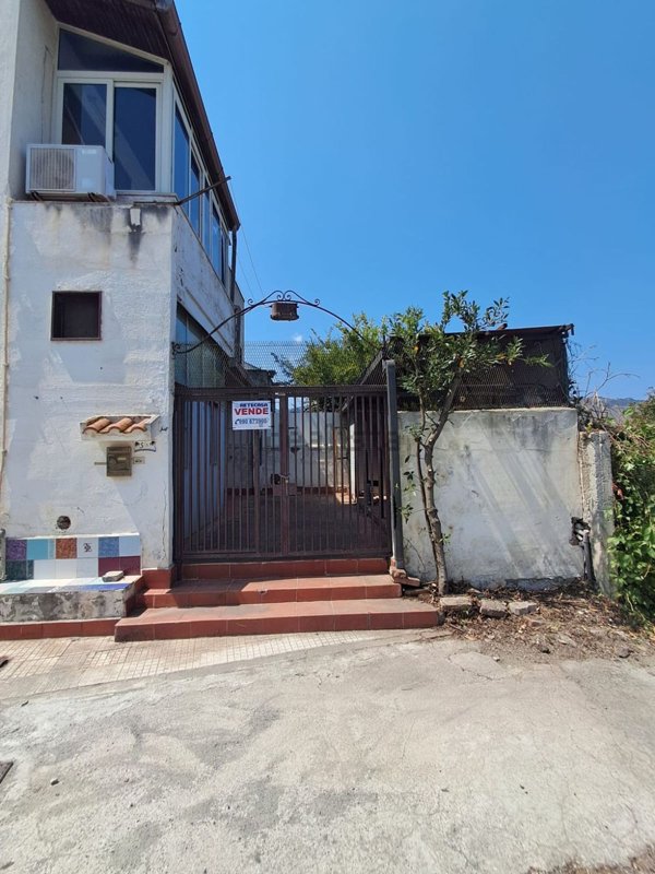 appartamento in vendita a Falcone
