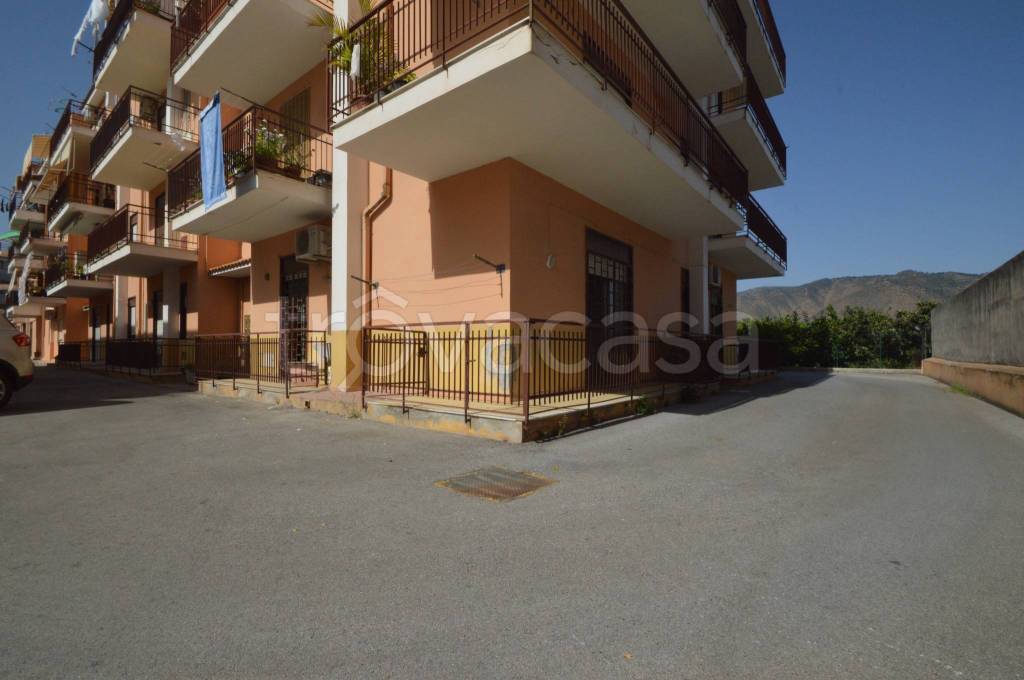 appartamento in vendita a Falcone