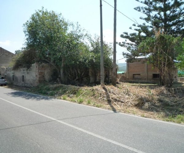 pentavano in vendita a Falcone