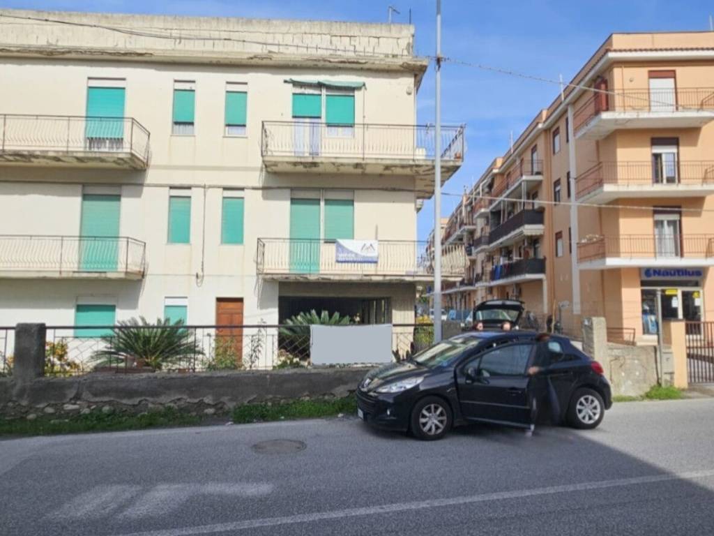 appartamento in vendita a Falcone