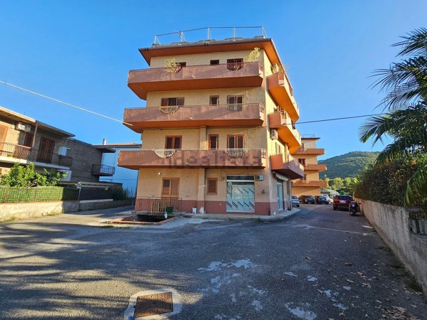 appartamento in vendita a Falcone