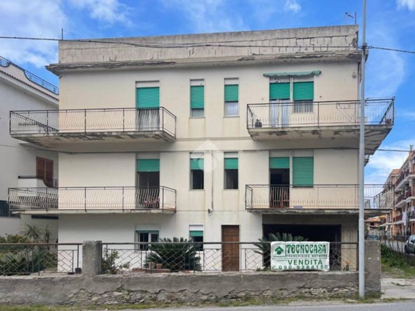 appartamento in vendita a Falcone