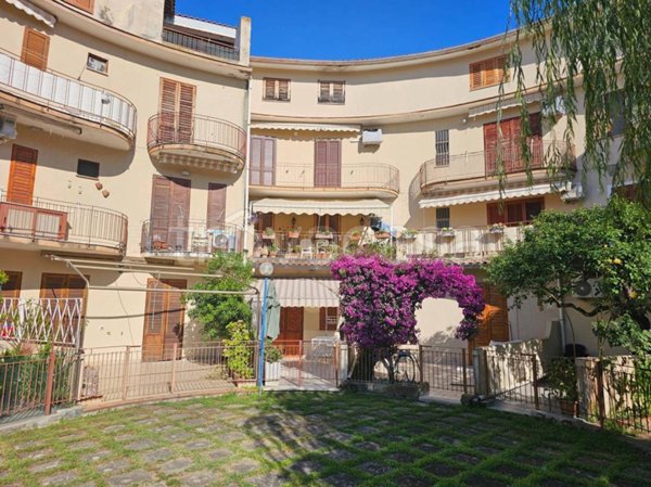 appartamento in vendita a Falcone