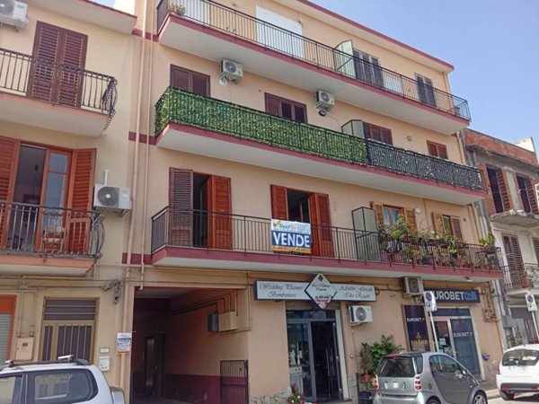 appartamento in vendita a Falcone