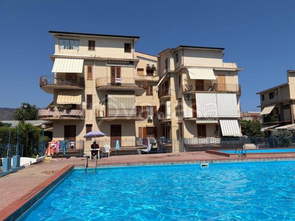 appartamento in vendita a Falcone