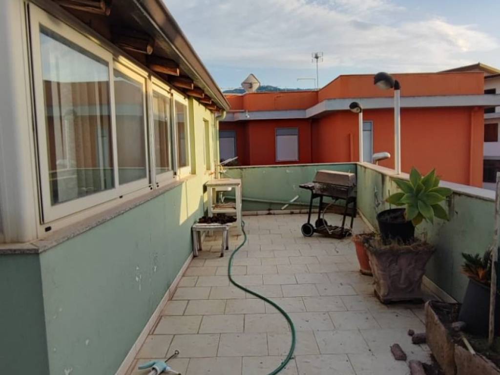 casa indipendente in vendita a Falcone
