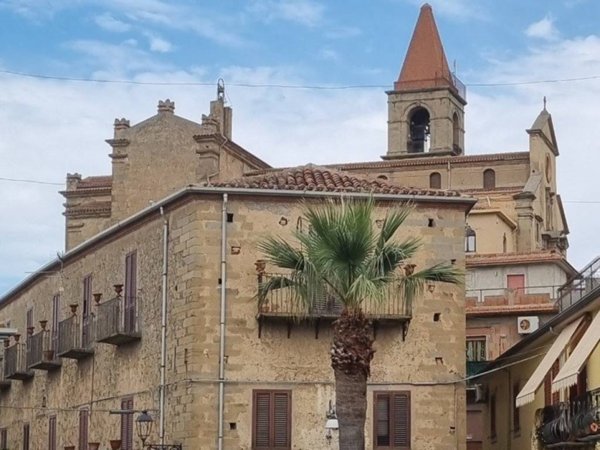appartamento in vendita a Ficarra