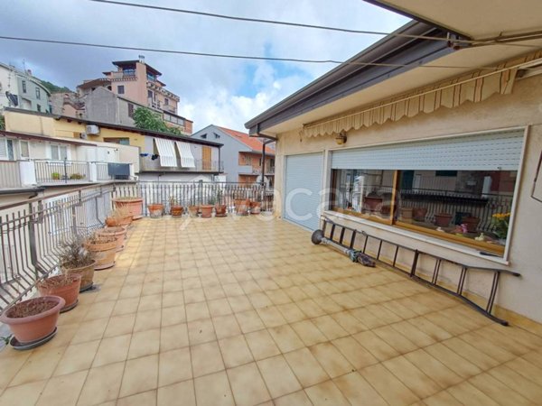 appartamento in vendita a Ficarra