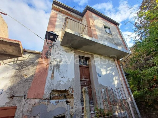 appartamento in vendita a Ficarra