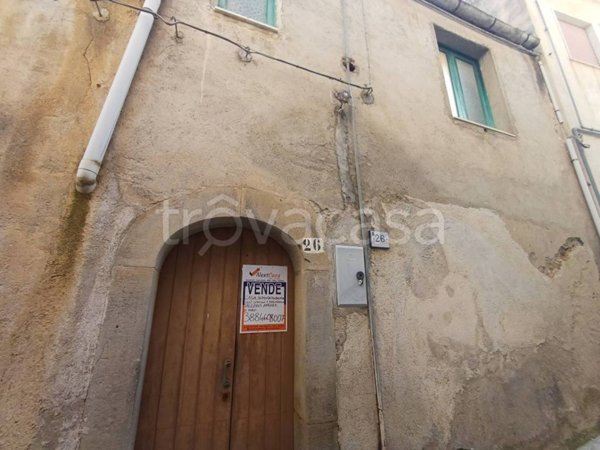 casa indipendente in vendita a Ficarra in zona Sauro