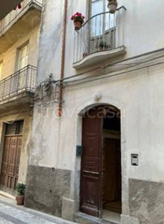 casa indipendente in vendita a Fiumedinisi