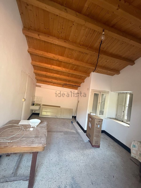 casa indipendente in vendita a Fiumedinisi