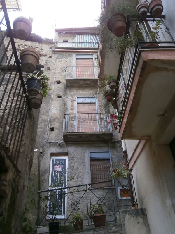 casa indipendente in vendita a Fiumedinisi